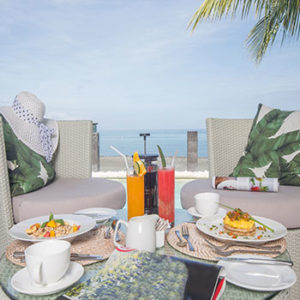 Le-petit-dejeuner